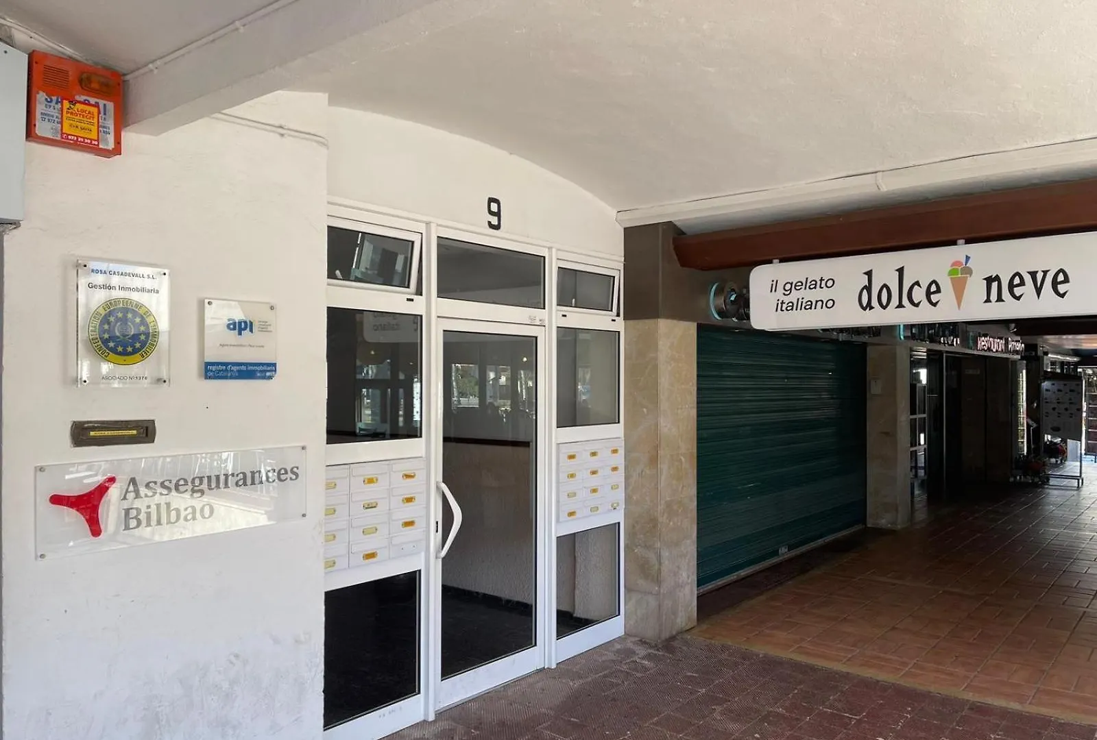דירה Appartement Centre אמפוריבראבה