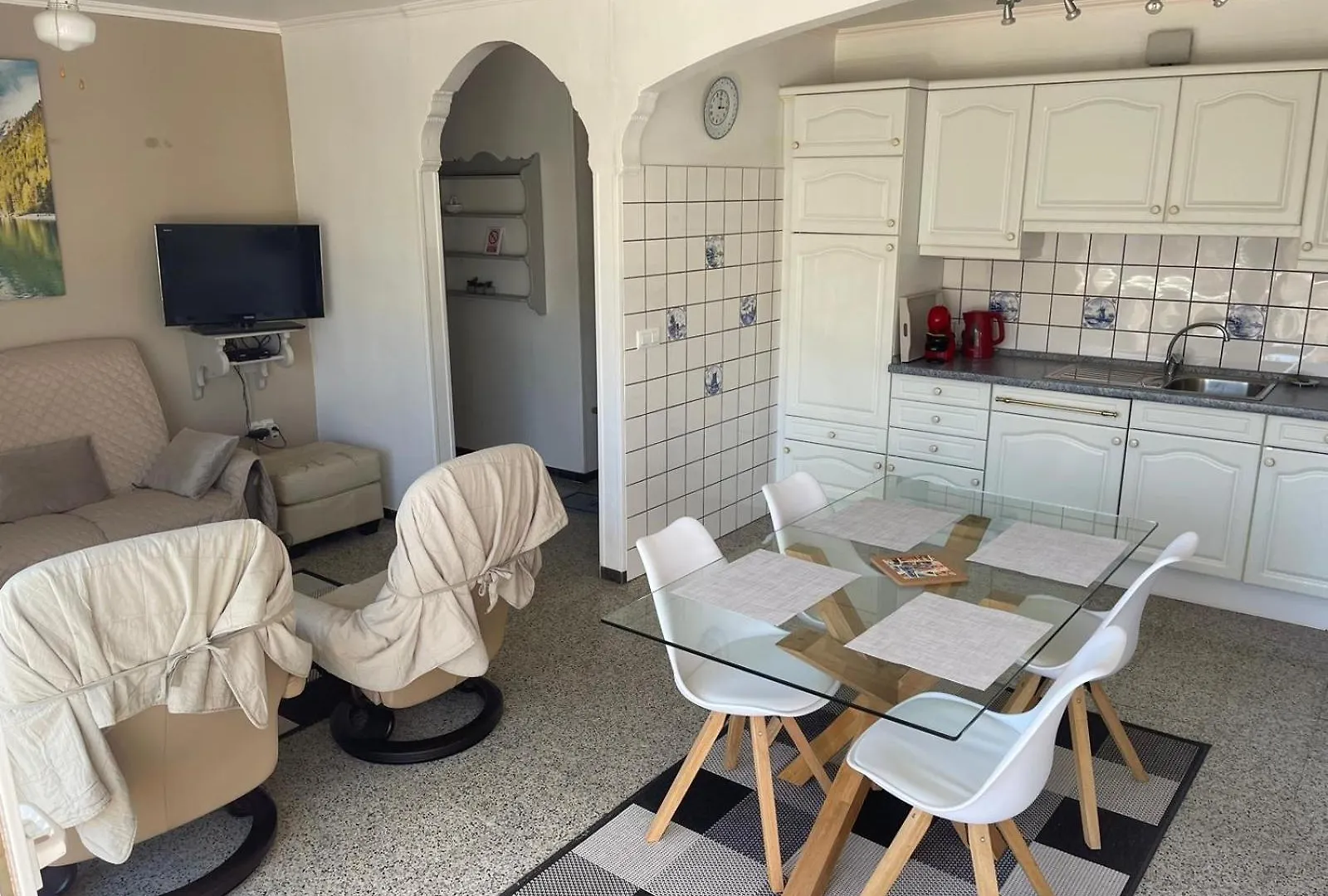 דירה Appartement Centre אמפוריבראבה